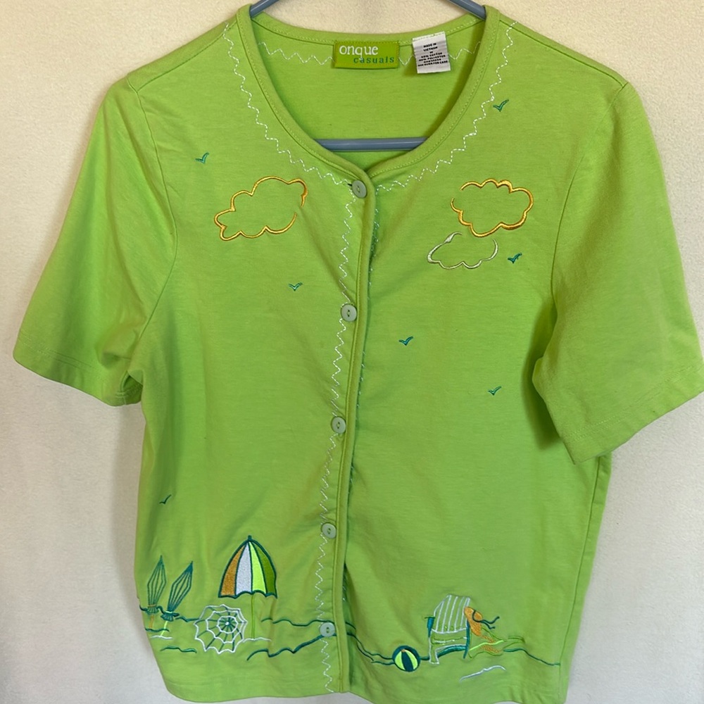 Onque Casuals Lime Green Summer Fun Embroidered Button Down Top. Size M